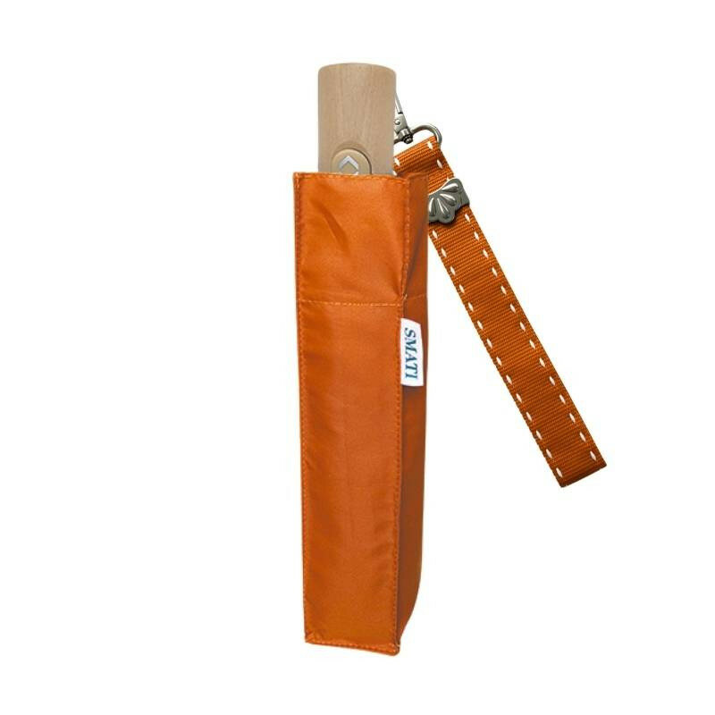Regenschirm aus 100 Prozent recyceltem PET