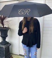  Bedruckter Regenschirm mit Initialen oder Name