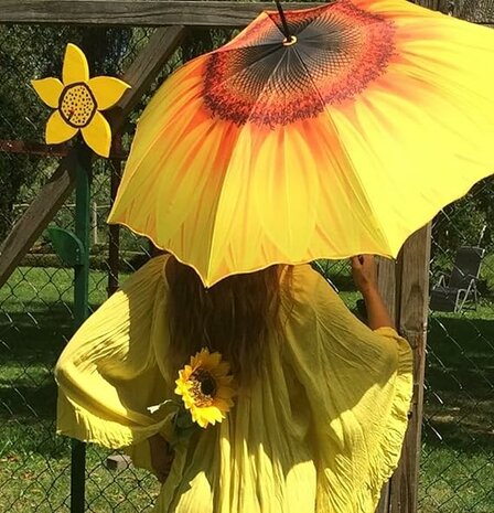 Luxe Regenschirm mit Sonnenbluhmen automatic 5209 A