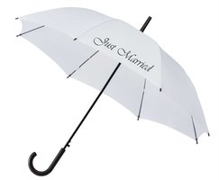 Hochzeit Regenschirme können den besonderen Tag im Leben retten